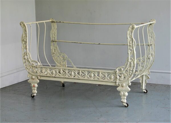69cm Antique Iron Day Bed 9212CD2139