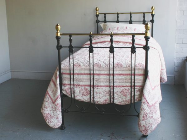 90cm Antique Brass & Iron Bedstead
