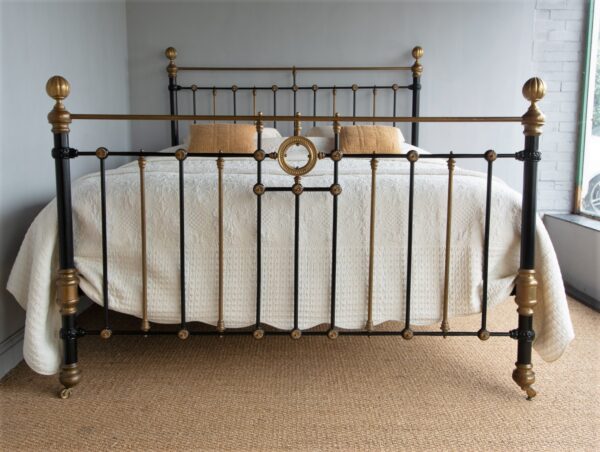 6ft Victorian  Brass & Iron Bedstead – Ref. 9723B72 - Image 3