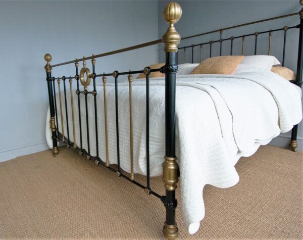 6ft Victorian  Brass & Iron Bedstead – Ref. 9723B72 - Image 5