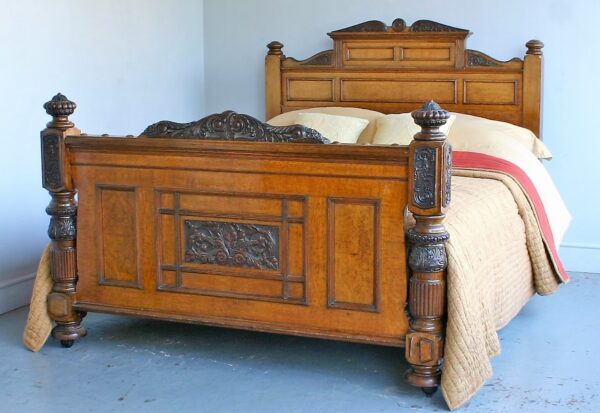 5ft Victorian Oak and Burr Walnut Bedstead – Ref. 96014W60