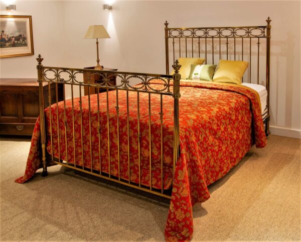 5ft Victorian Brass Bedstead – Ref. 96015A60