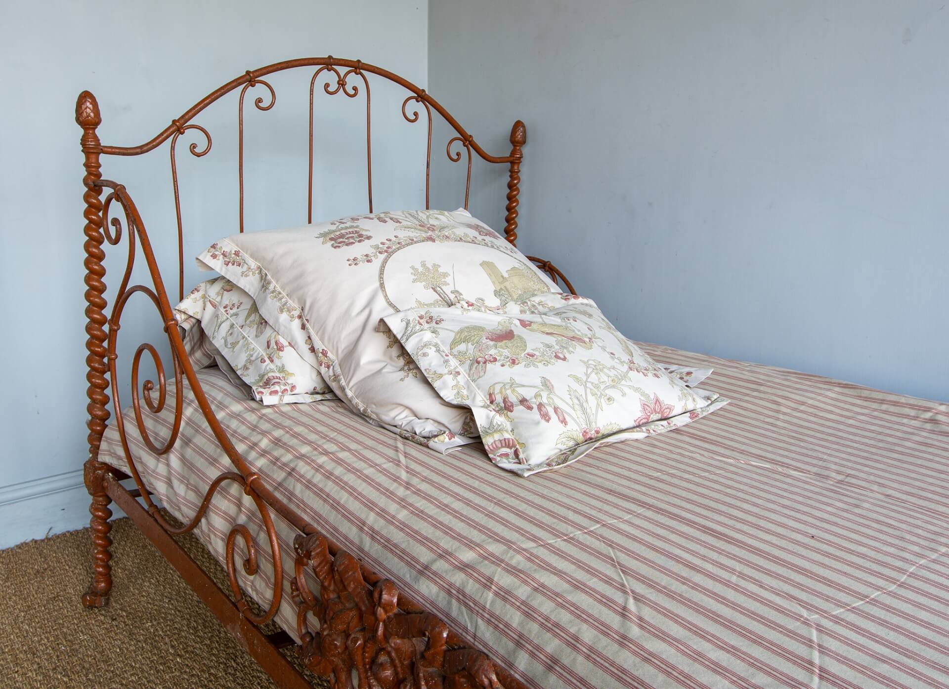 3ft Antique French Folding Iron Day Bed Ref. 9365DI36 Bed Bazaar