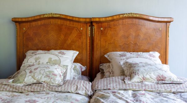 3ft3 Matched Pair of Wooden – Ref. 93917W39P - Image 5