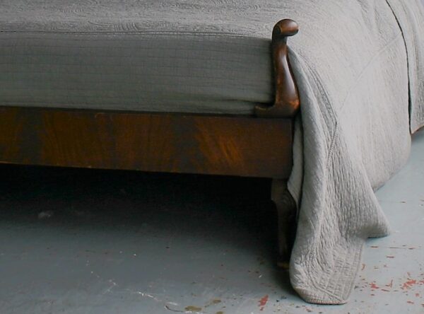 4ft6 Antique Mahogany Bedstead – Ref. 95411W54 - Image 4