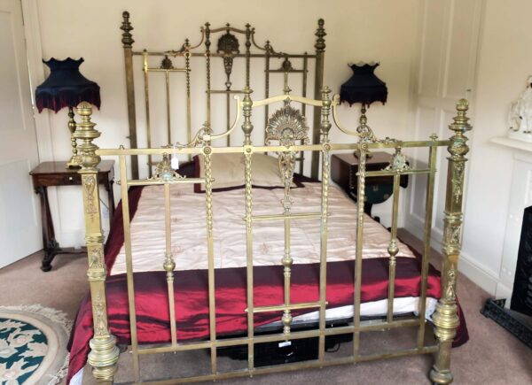 5ft Antique Victorian Brass Bedstead – Ref. 96009A60 - Image 5