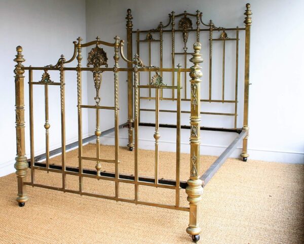 5ft Antique Victorian Brass Bedstead – Ref. 96009A60