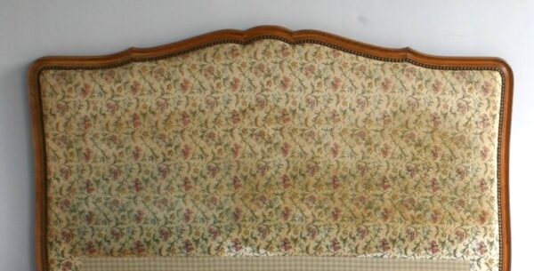 5ft Antique French Beech, Upholstered Bedstead – Ref. 9607WU60X75 - Image 4
