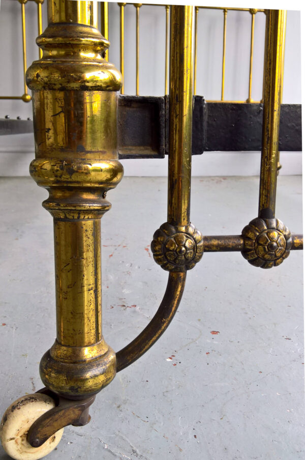 3ft Antique Victorian Matched Pair of All Brass Bedsteads – Ref.  6361A36PR - Image 5