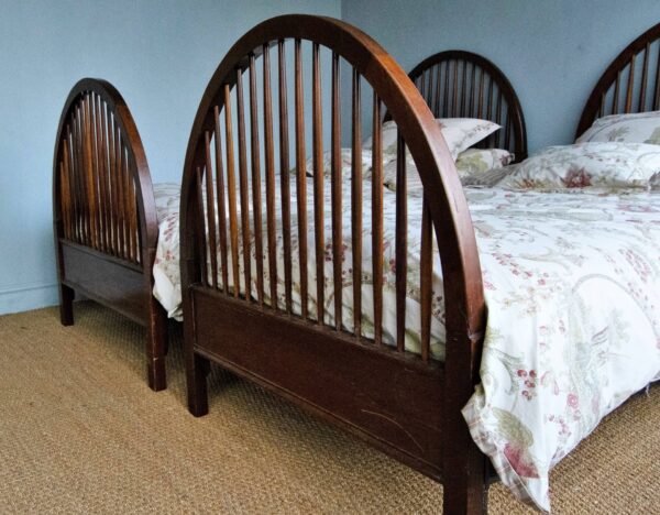 3ft Antique Edwardian Matched Pair of Mahogany Bedsteads – Ref. 93615W36PR - Image 5