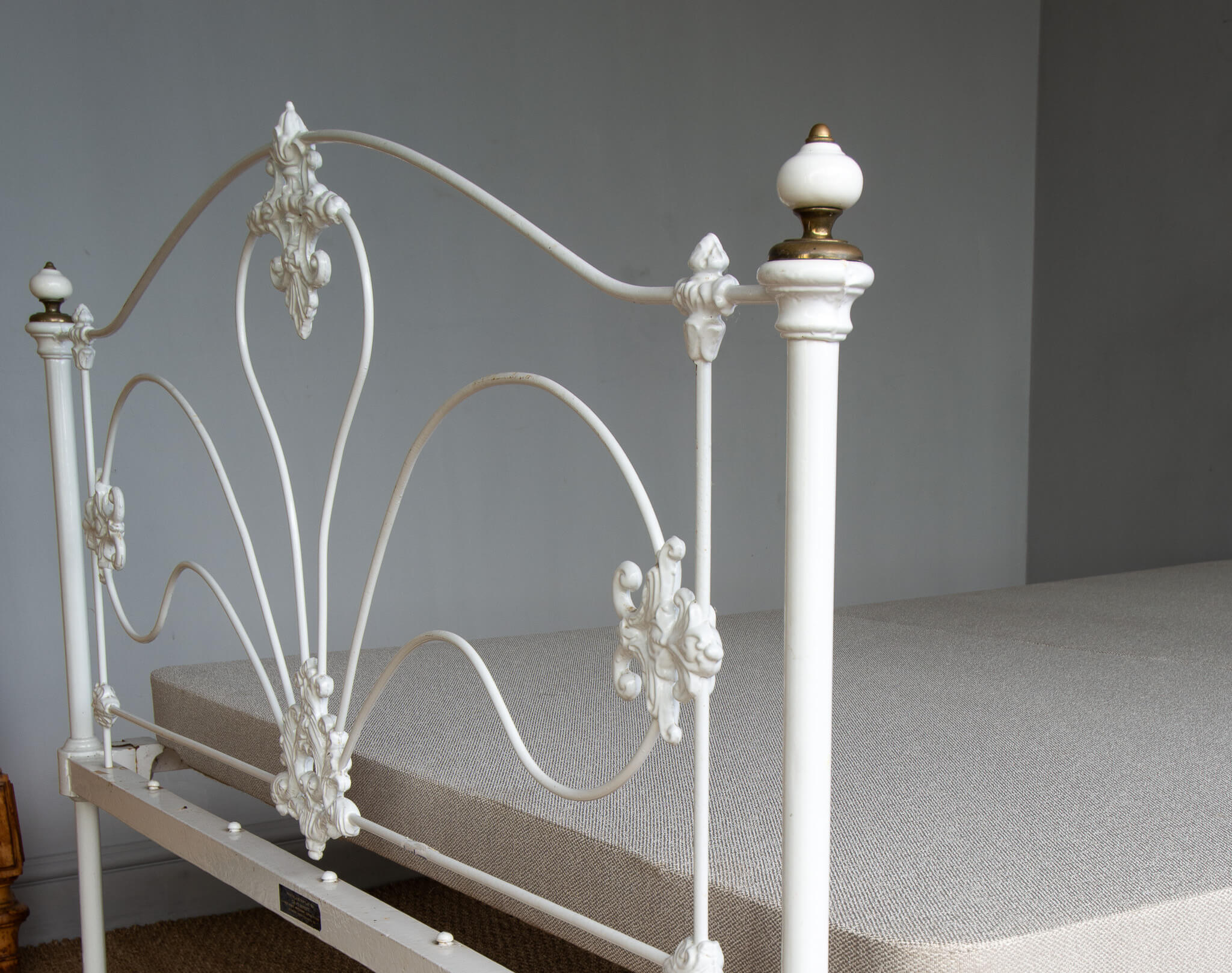 4ft6 Fine Early Victorian Curly Iron Bedstead Ref. 95432C54 Bed Bazaar