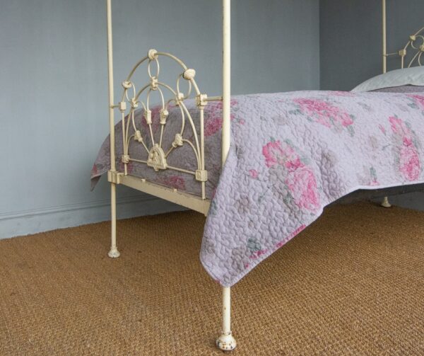 3ft Victorian Iron Four-poster Bedstead – Ref. 9365C36 - Image 5