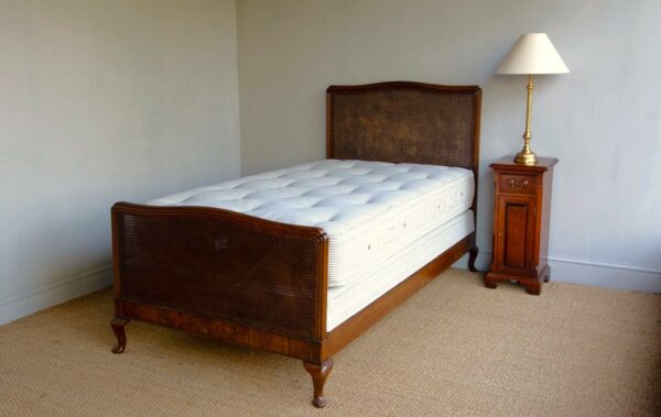 3ft6 Antique Edwardian Caned Walnut Bedstead – Ref. 9422WC42 - Image 9